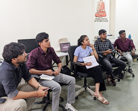 joinus-two-right-img-two